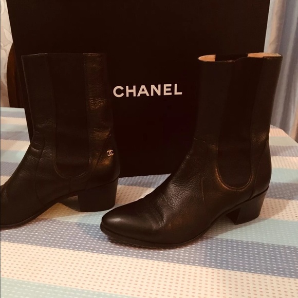 Chanel boots size 39 color black - Picture 7 of 7